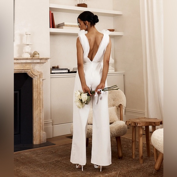 LOVINIA MESH BODICE JUMPSUIT WHITE | Sz Medium - Picture 3 of 6